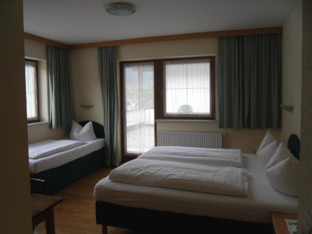 Walchenhof Hotel Mayrhofen Quarto foto
