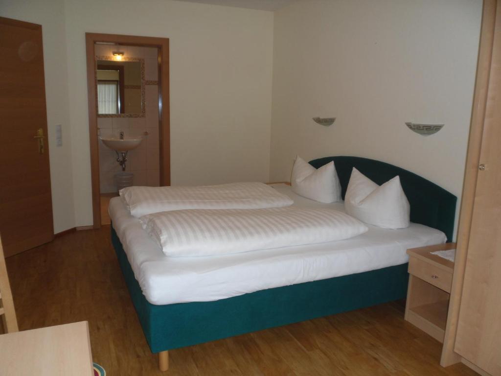 Walchenhof Hotel Mayrhofen Quarto foto