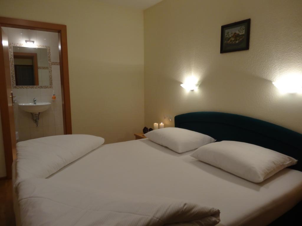 Walchenhof Hotel Mayrhofen Quarto foto